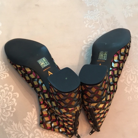 New Anthropologie Joyeux Ankle Boots size 7 - Picture 12 of 14